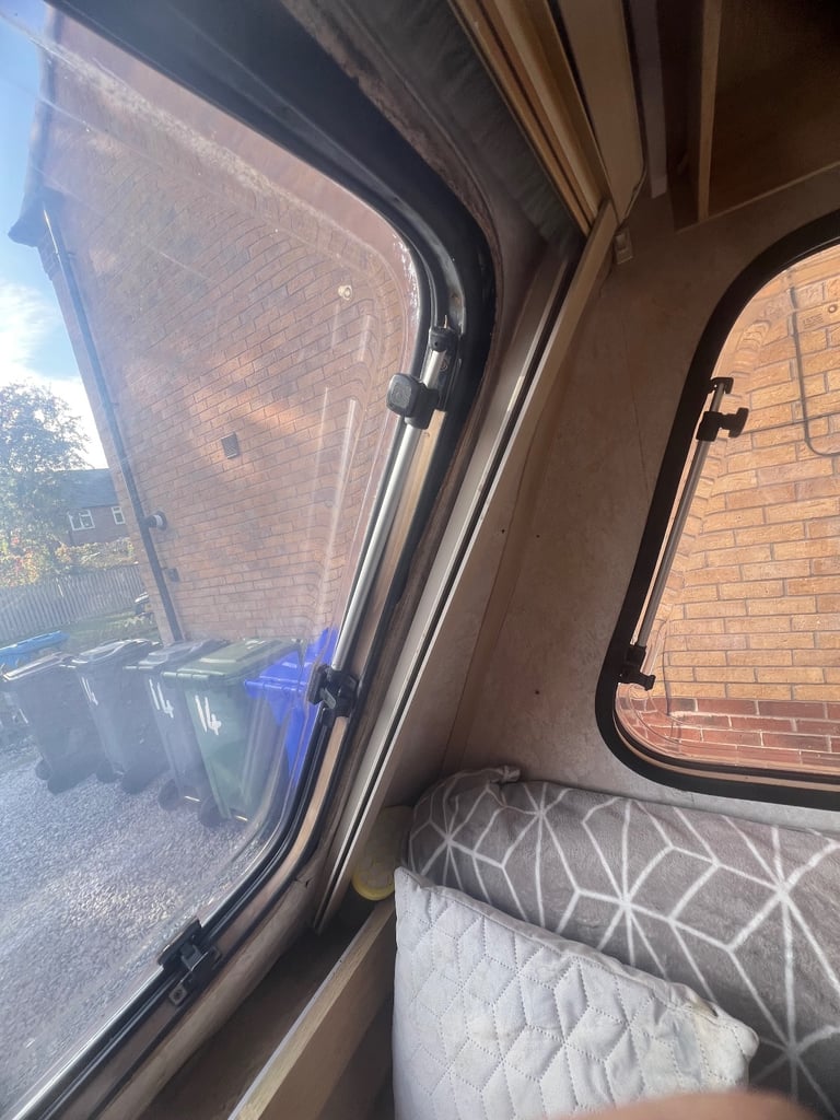 5 berth caravan 
