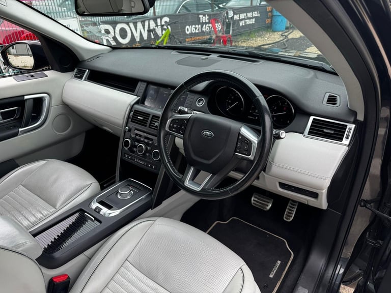 2017 Land Rover Discovery Sport 2.0 Si4 HSE Dynamic Lux Auto 4WD Euro 6 (s/s) 5dr ESTATE Petrol A...