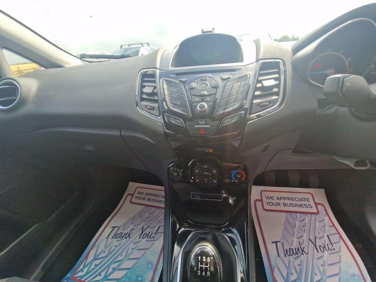 2015 Ford Fiesta 1.0T EcoBoost Zetec Euro 5 (s/s) 5dr Petrol