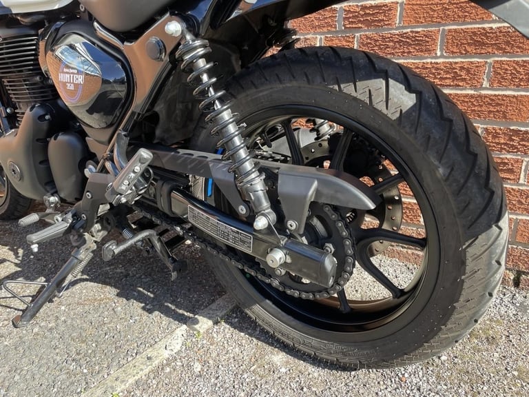 ROYAL ENFIELD HUNTER HNTR 350 E5, 72 REG 9194 MILES, ONE OWNER, 350cc RETRO B...
