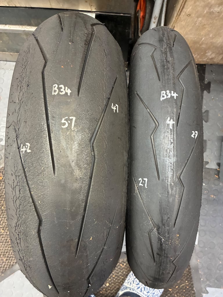 Pirelli Diablo Supercorsa SP 180/55/17&120/70/17 Motorcycle Tyres Partworn