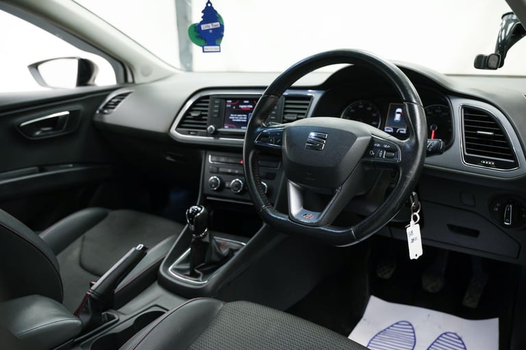 2013 SEAT Leon 1.8 TSI FR 3dr [Technology Pack] HATCHBACK PETROL Manual