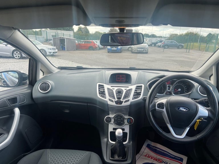 2011 Ford Fiesta 1.4 Zetec 5dr HATCHBACK Petrol Manual