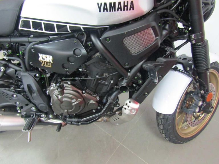 2023 Yamaha XSR700 - LEGACY - DEMO BIKE