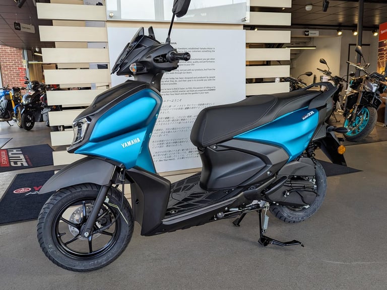 New 2025 MY Yamaha RayZR Learner Legal Scooter. Matt Cyan. £2,500 On The Road