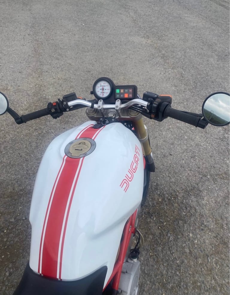 Ducati, 1998, 583 (cc)