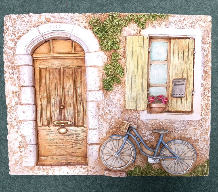 image for SPANISH WALL PLAQUES ( £5 EACH TODAY )
