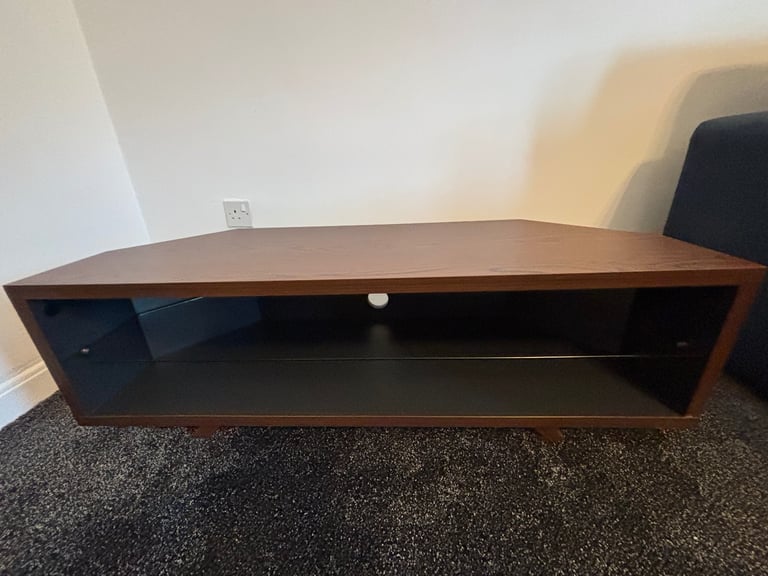 TV Stand / TV Console