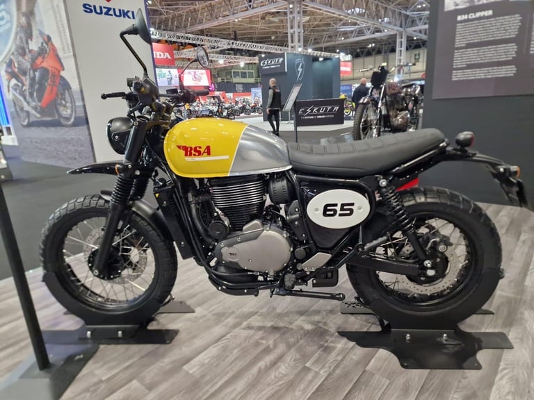 BSA Scrambler 650cc Classic Motorcycle Gold Star 