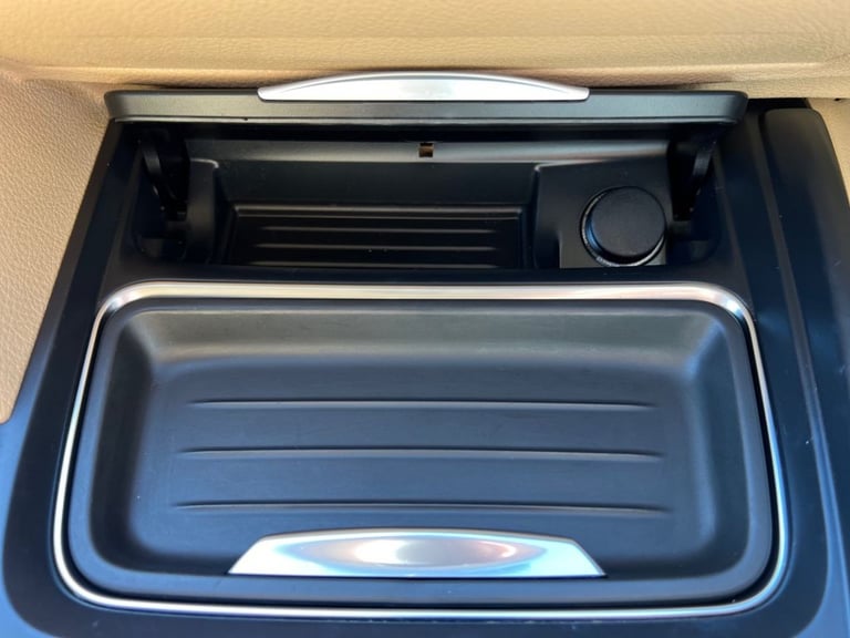 2013 BMW 3 Series 2.0 320d ED EfficientDynamics Business Saloon 4dr Diesel Auto Euro 5 (s/s)  Sal...