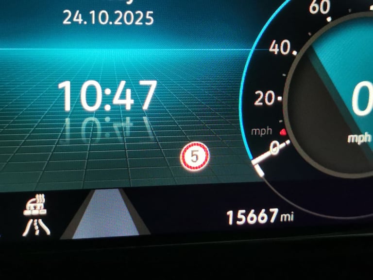 2023 Volkswagen Golf 1.5 TSI R-Line Hatchback 5dr Petrol Manual Euro 6 (s/s) (130 ps) - LED - HE ...