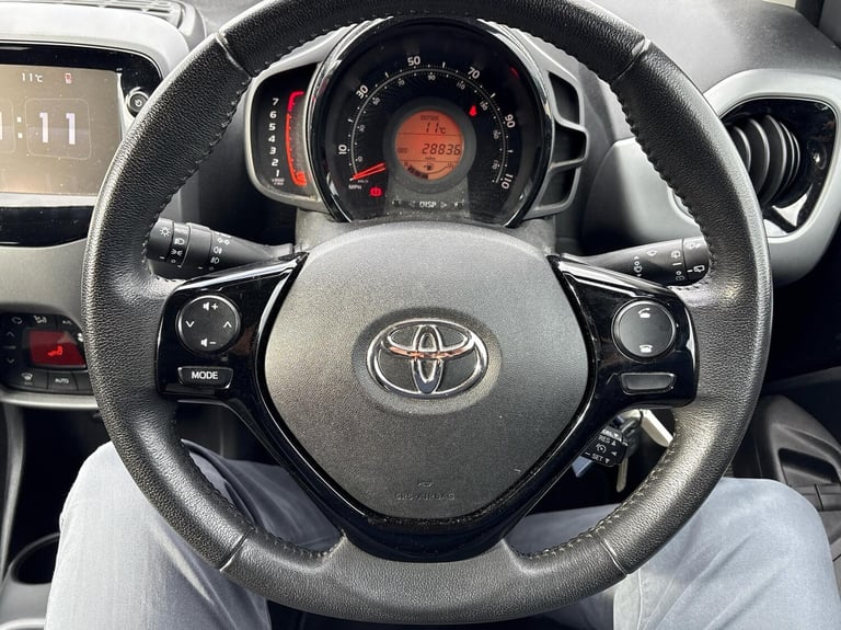 2018 Toyota AYGO 1.0 VVT-i X-Plore 5dr HATCHBACK PETROL Manual