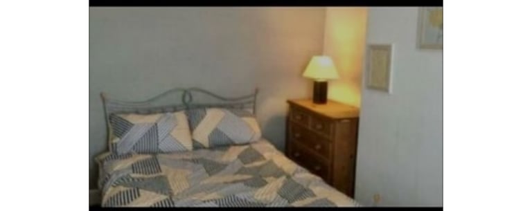 Single room Darlington 