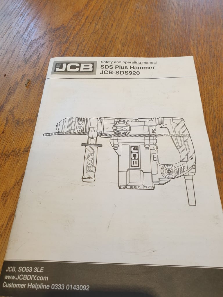 JCB SDS920 920W SDS Plus Hammer Drill with Case and Accessories - Excellent Condition