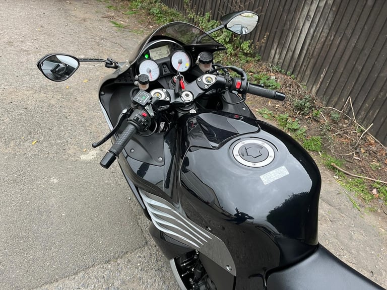 KAWASAKI ZZR1400 ABS, 2011(11), 20,552 MILES, FSH, STUNNING BIKE, EXTRAS, £4695