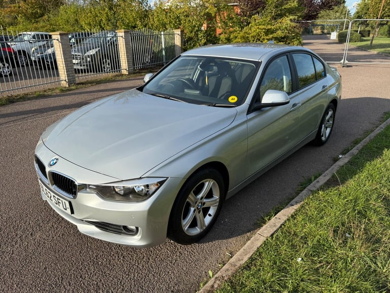  BMW 3 Series 2.0 320i SE Auto xDrive Euro 5 (s/s) 4dr Petrol Automatic