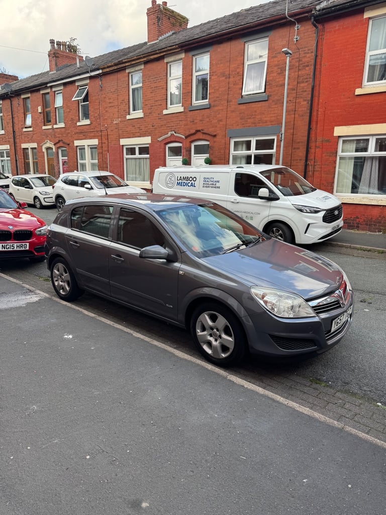 Vauxhall, ASTRA, Hatchback, 2007, Manual, 1598 (cc), 5 doors