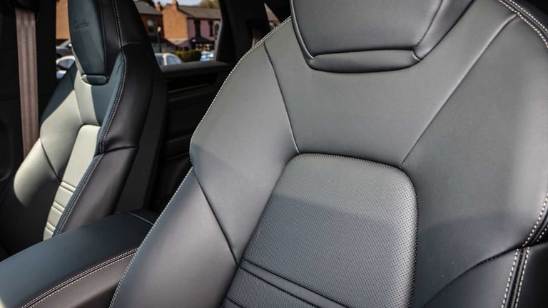 2025 Porsche Cayenne Estate Turbo E-Hybrid 5dr Tiptronic S Estate Plug-In Hy Automatic