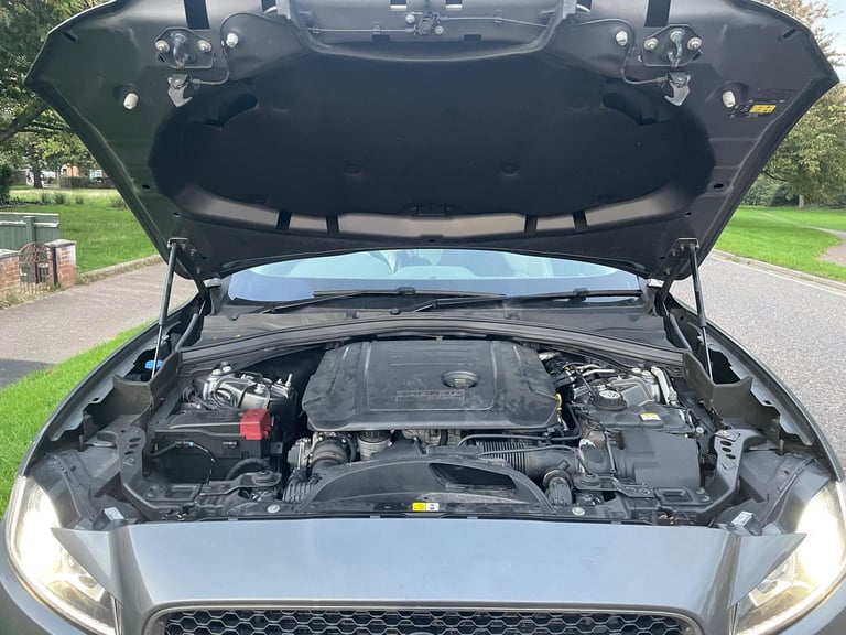 Jaguar, F-PACE, Portfolio, Diesel, 2019, 1999 (cc), 5 doors