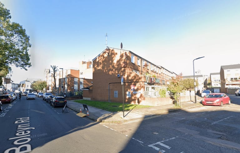 BENEFITS ACCEPTED - Studio Flat Available in Clapton Stoke Newington Hackney N16