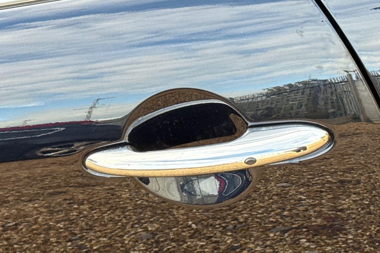 2022 MINI Hatch 1.5 Cooper Exclusive Hatchback 3dr Petrol Steptronic Euro 6 (s/s) (136 ps) HATCHB...