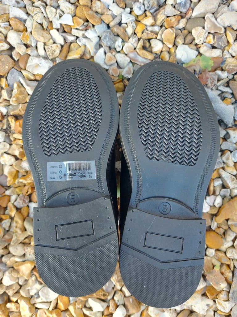 Cadet Parade Shoes - Size 5 and in Great Condition