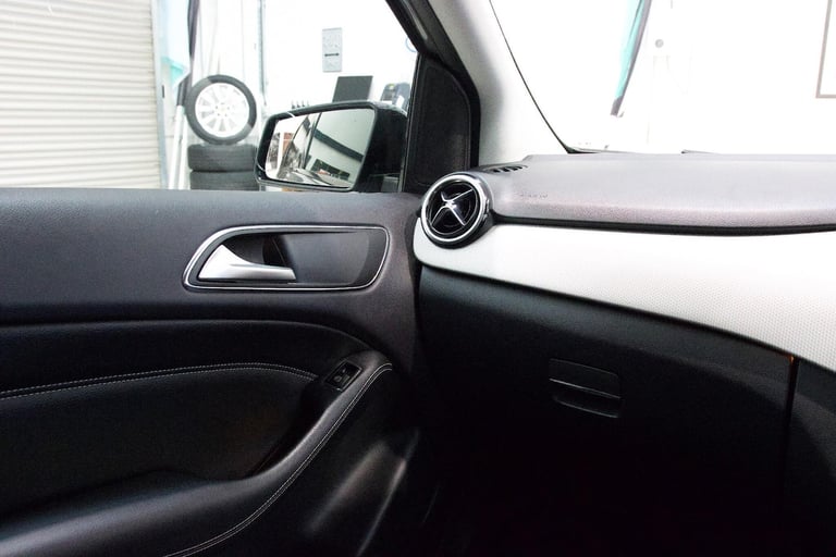 2013 Mercedes-Benz B-Class 1.8 B200 CDI Sport Euro 5 (s/s) 5dr MPV Diesel Manual
