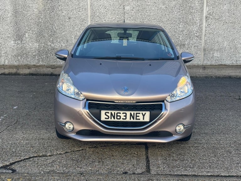 2013 Peugeot 208 1.0 VTi Active 3dr HATCHBACK Petrol Manual