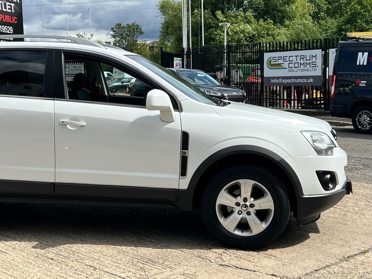 2013 Vauxhall Antara 2.4 Exclusiv 2WD Euro 5 5dr HATCHBACK Petrol Manual