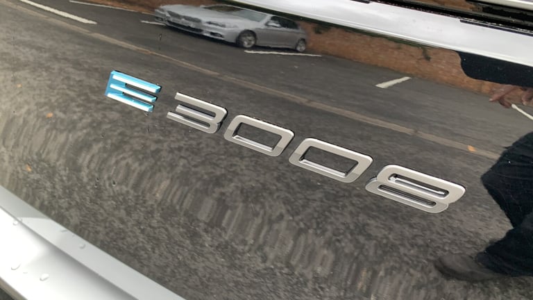 2024 Peugeot 3008 73kWh GT SUV 5dr Electric Auto (210 ps) SUV Electric Automatic