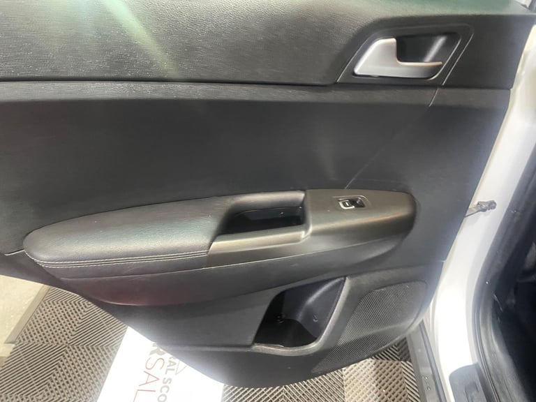 2018 Kia Sportage 1.6 GDi 2 Euro 6 (s/s) 5dr ESTATE Petrol Manual