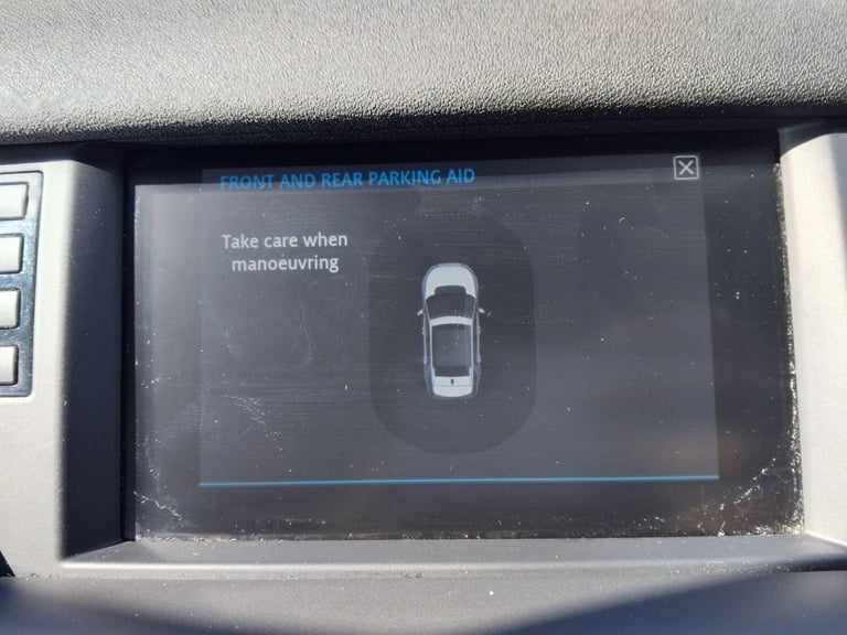 LAND ROVER DISCOVERY SPORT 2.0 TD4 SE Tech Grey Manual Diesel 2015