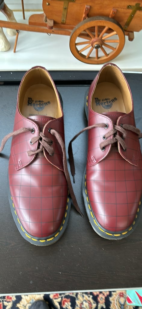 Men's Dr. Martens Shoes