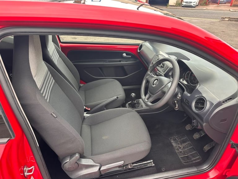 2019 69 VOLKSWAGEN UP! 1.0 MOVE UP! HATCHBACK 3DR PETROL MANUAL EURO 6 (S/S) (60