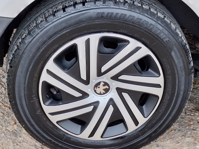 2017 Peugeot Partner 1.6 BlueHDi 651 Professional Panel Van 5dr Diesel Manual L1 (112 g/km, 73.9 ...