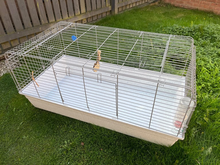 image for Indoor rabbit / guinea pig cage