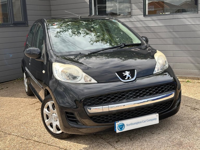 image for 2011 Peugeot 107 1.0 12V Urban Euro 5 5dr HATCHBACK Petrol Manual