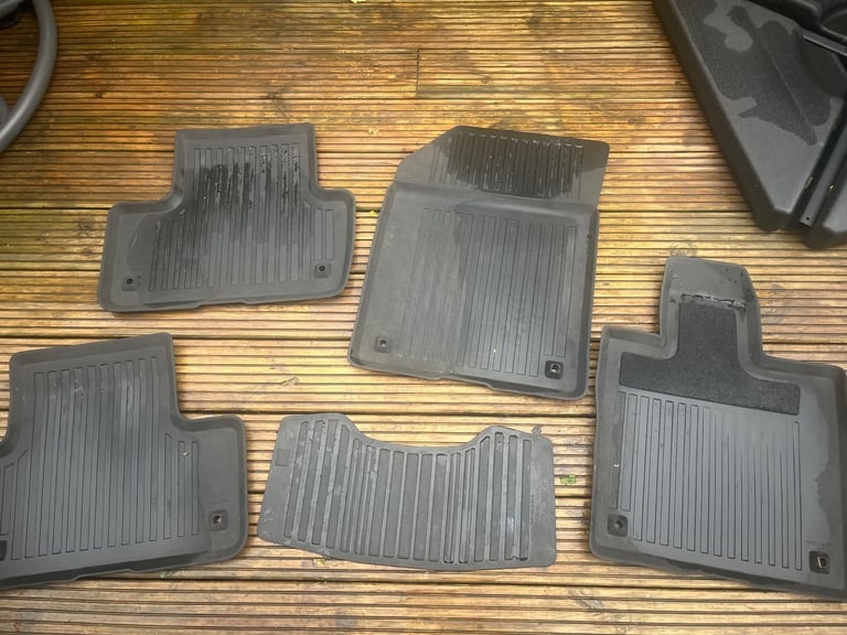 Volvo car mats 
