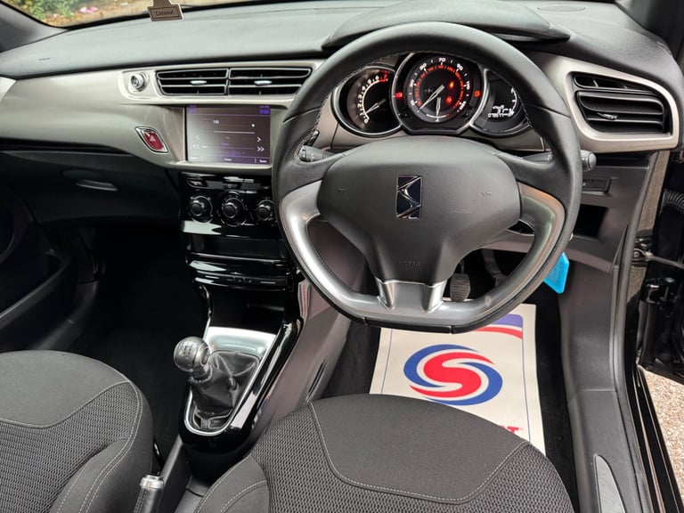 2017 DS Automobiles DS 3 1.2 PureTech Chic Euro 6 3dr HATCHBACK Petrol Manual