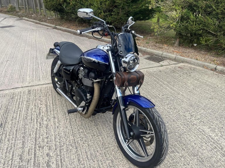 2012 62 TRIUMPH SPEEDMASTER 865 BONNEVILLE SPEED MASTER BOBBER CRUISER AMERICA