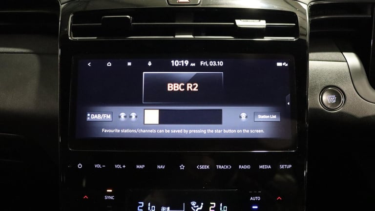 2021 Hyundai TUCSON 1.6 T-GDi Hybrid N Line (Rear Camera, Heated Seats, Apple  CarPlay) ESTATE Pe...