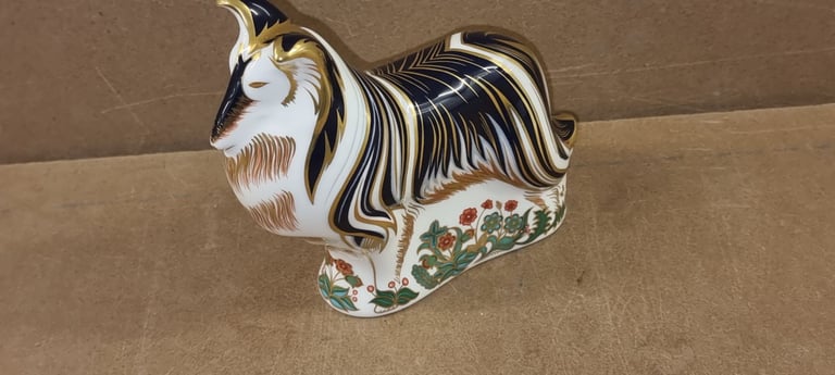 Royal Crown Derby Rough Collie Dog Paperweight