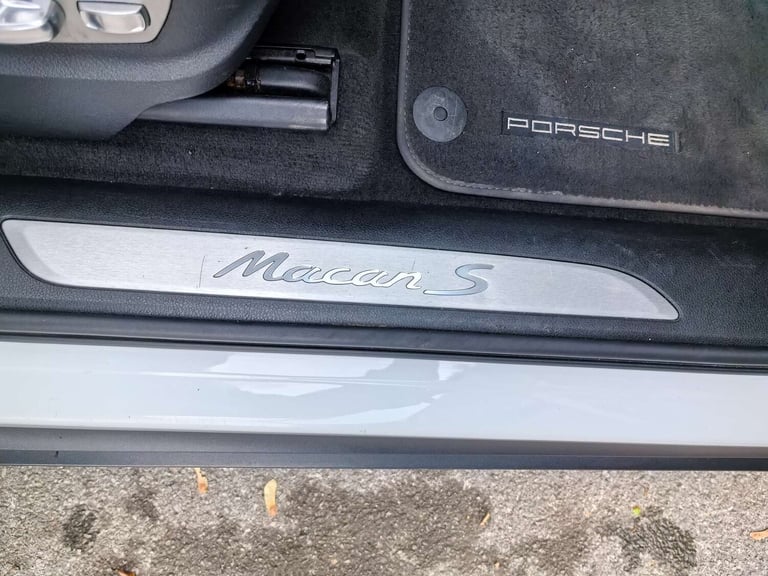 2015 Porsche Macan 3.0 Macan S D Semi-Auto 4WD 5dr SUV Diesel Automatic