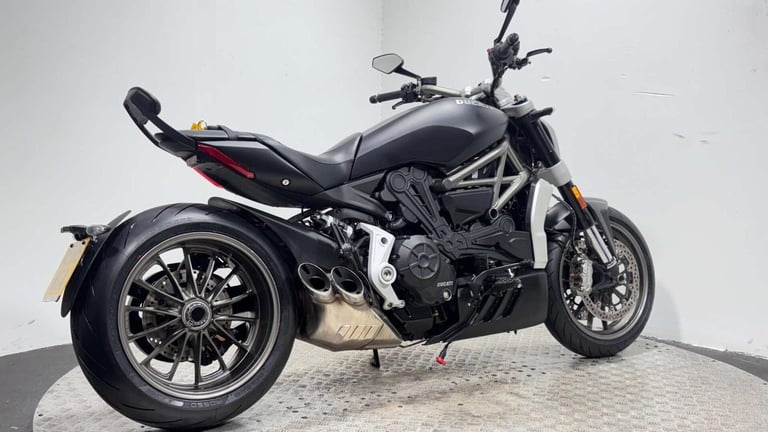 Ducati Xdiavel DIAVEL X 2016 5K STUNNING, WARRANTY, MOT, NEW TYRES