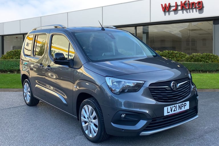  Vauxhall Combo Life 1.2 Turbo Elite MPV 5dr Petrol Auto Euro 6 s/s 130 Ps