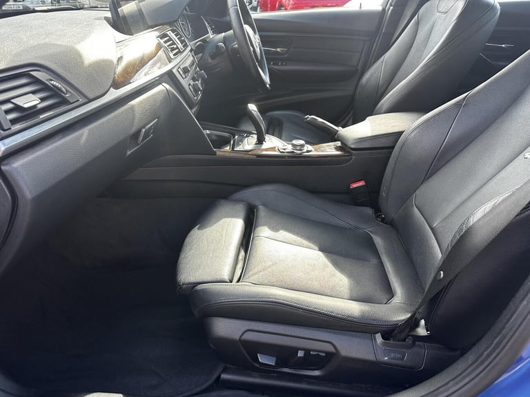 2015 BMW 3 Series Saloon (2011 - 2015) Saloon Petrol Automatic