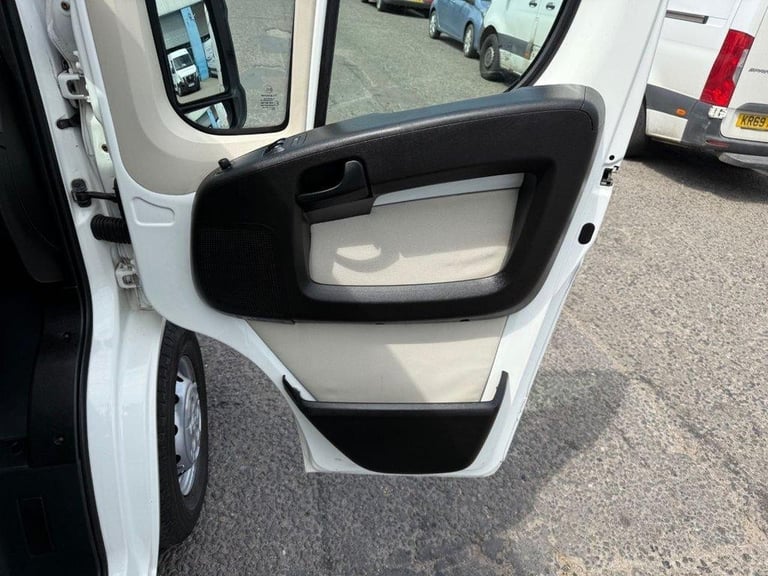 2017 67 PEUGEOT BOXER 2.0 BLUEHDI 335 PROFESSIONAL PANEL VAN 5DR DIESEL MANUAL L
