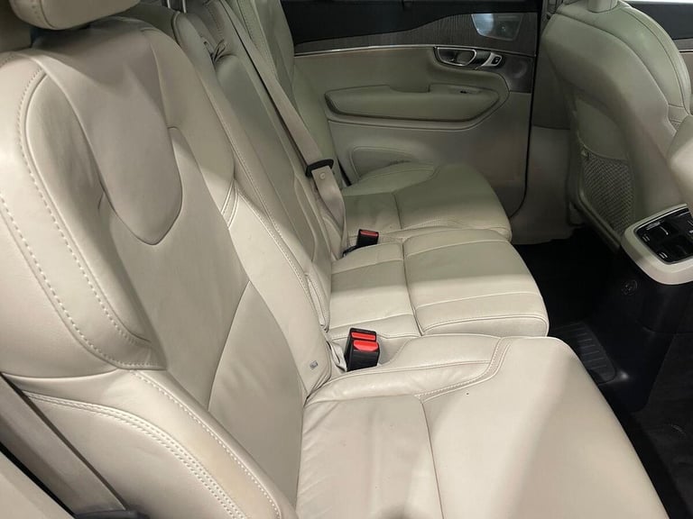 2021 Volvo XC90 2.0h T8 Twin Engine Recharge 11.6kWh Inscription Pro SUV 5dr Petrol Plug-in ESTAT...