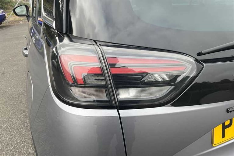 2022 Vauxhall Crossland 1.2i Turbo (110 PS) Ultimate 5 Door Petrol SUV *** 1 Owner / Full Vauxhal...