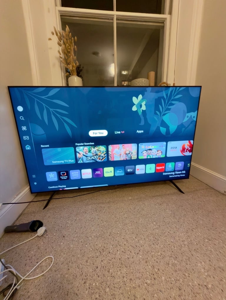 image for Samsung 4K 65 Inch Crystal UHD